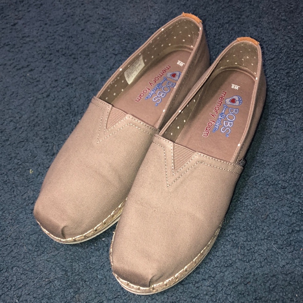 Women’s Bobs Never Worn